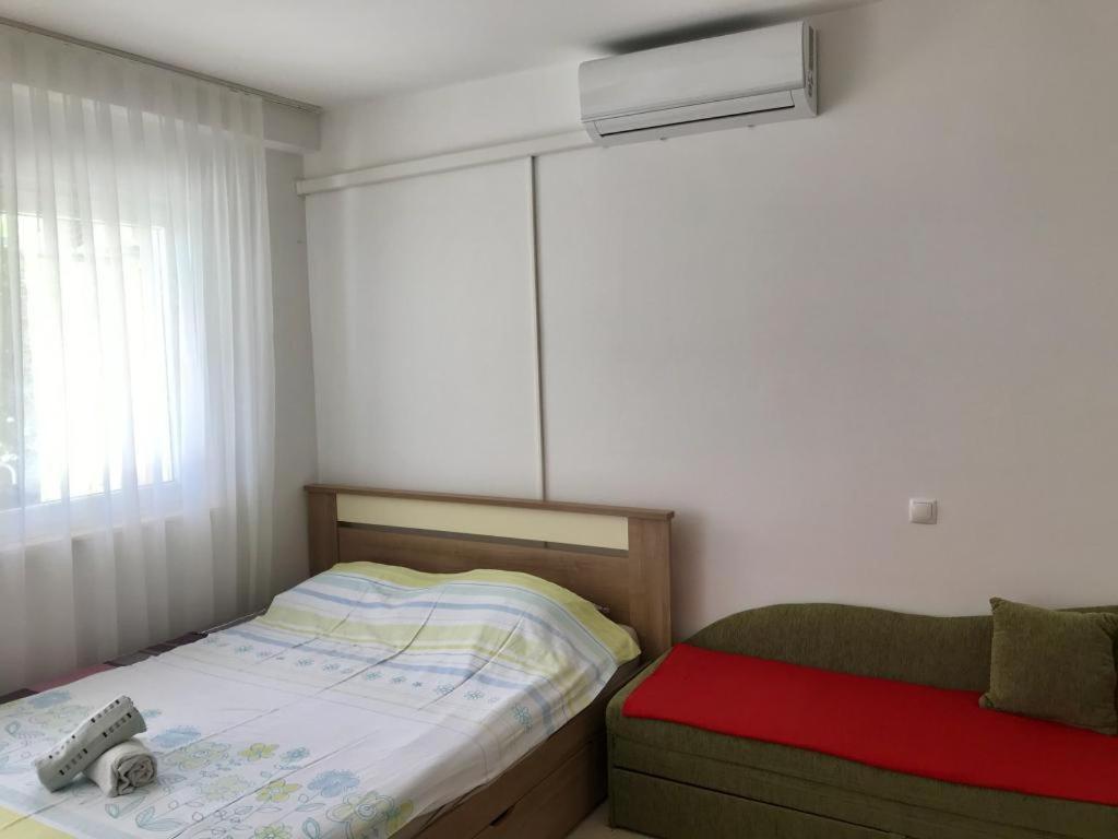 Apartment Ally 茨里克韦尼察 外观 照片